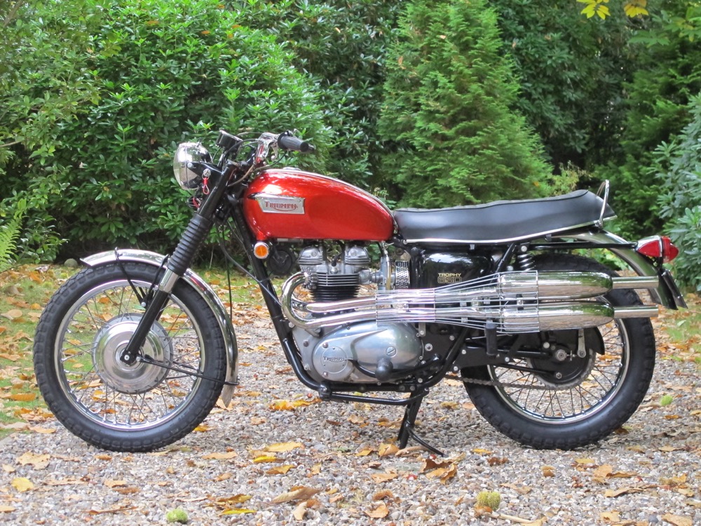 Triumph TR6C - Classic Super BikesClassic Super Bikes