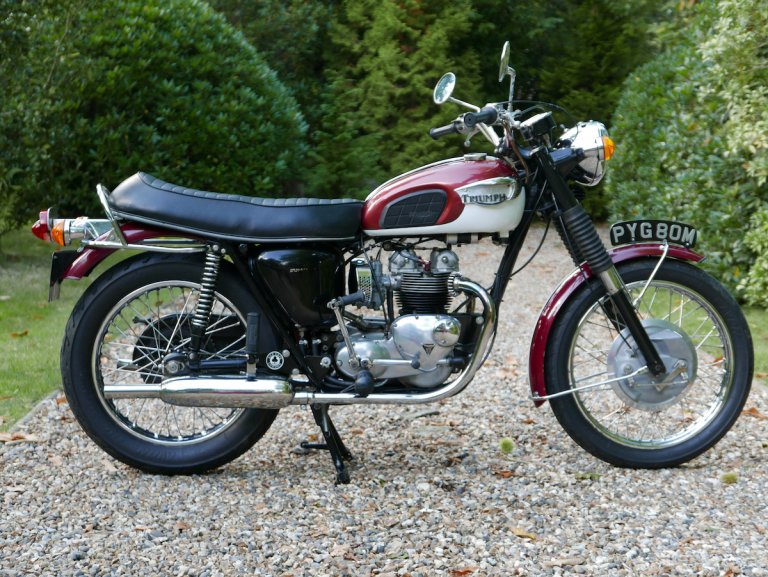 Triumph T100R Daytona - Classic Super BikesClassic Super Bikes